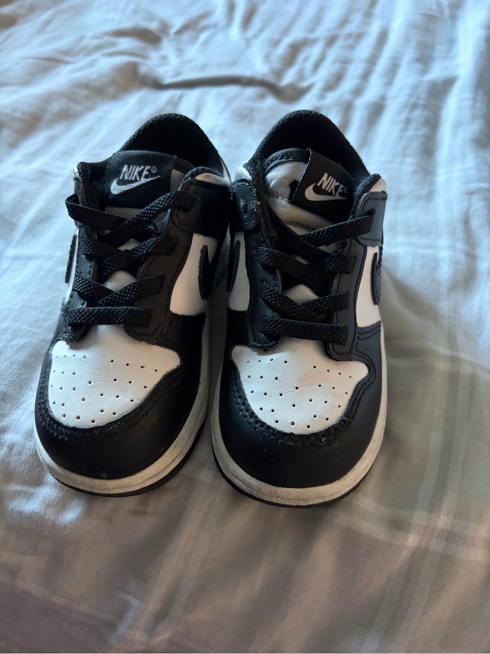 Nike Kids Black and White Low-Top Sneakers